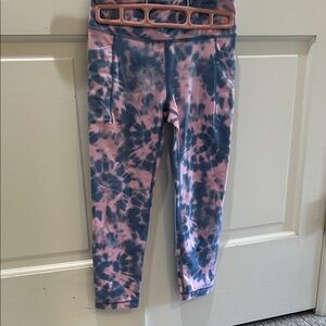 Athleta Kids Tie-Dye Leggings in Pink and Blue